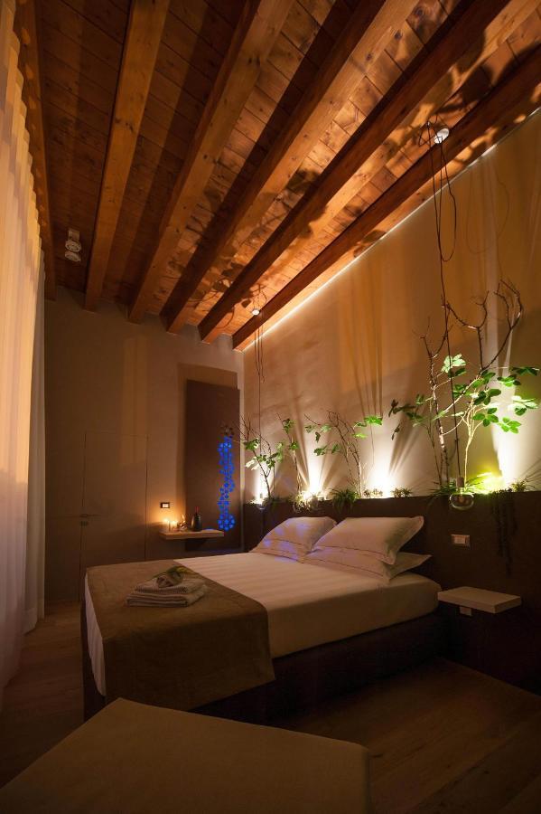 Antica Dimora Luxury Rooms Barletta Eksteriør bilde